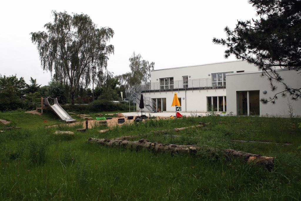 element-i Kinderhaus Rheinpiloten